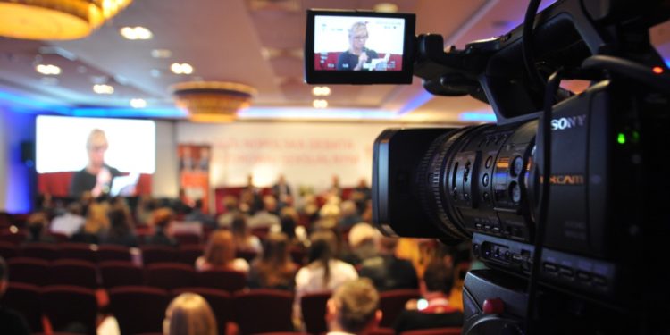 Bankingly auspicia conferencia “Modelos Efectivos de Gobernanza Tecnológica en el Sector Cooperativo”