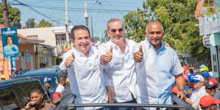 Senador Milciades Franjul llama a votar masivamente por candidato senatorial Julito Fulcar